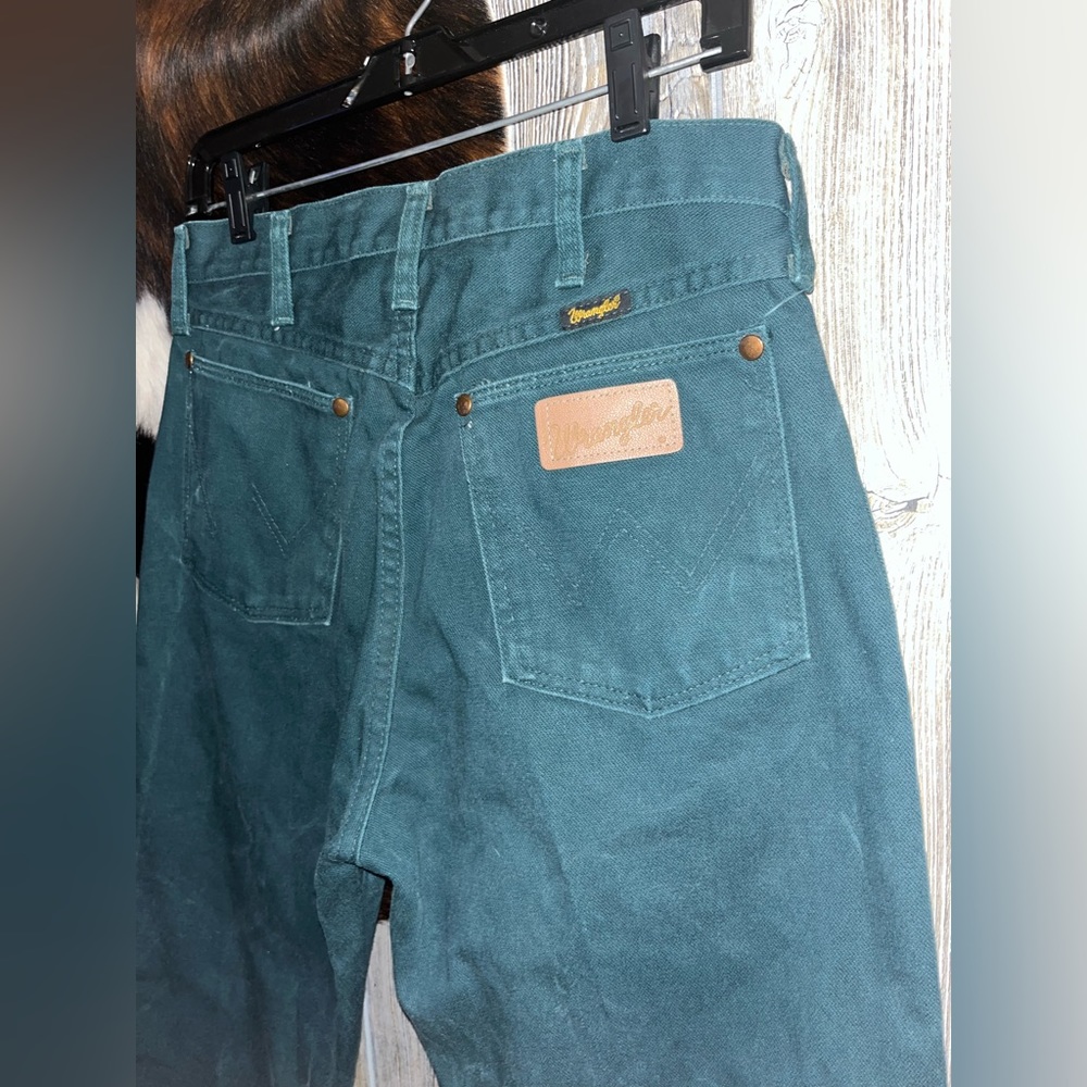 Vintage Olive Green Wrangler Jeans Size 31x36 Gem